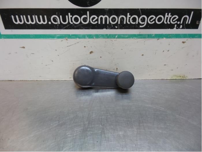 Raamslinger van een Nissan Micra (Micra 11 98-), Gebruikt, -, -, Ophalen of Verzenden