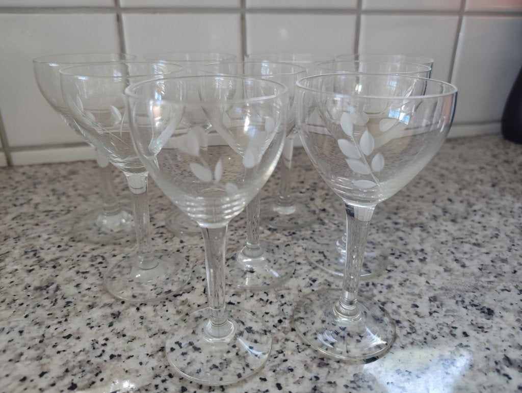 9 kleine kristallen glazen, Antiek en Kunst, Ophalen