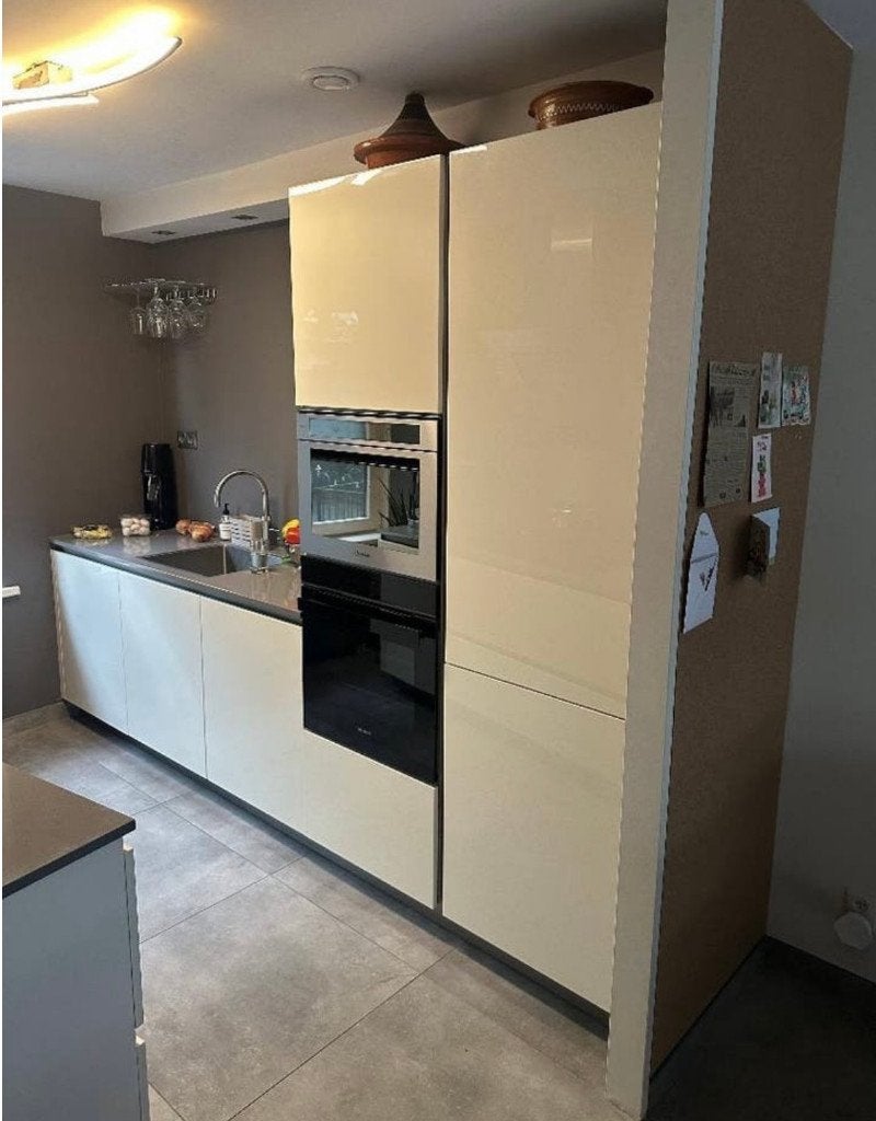 ✨DESIGN HOOGGLANS KEUKEN MET KOOKEILAND  ✨, Huis en Inrichting, Wit, Graniet of Steen, Dubbelwandige keuken, Ophalen of Verzenden