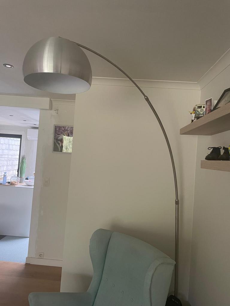 Vloerlamp, Ophalen, Zo goed als nieuw