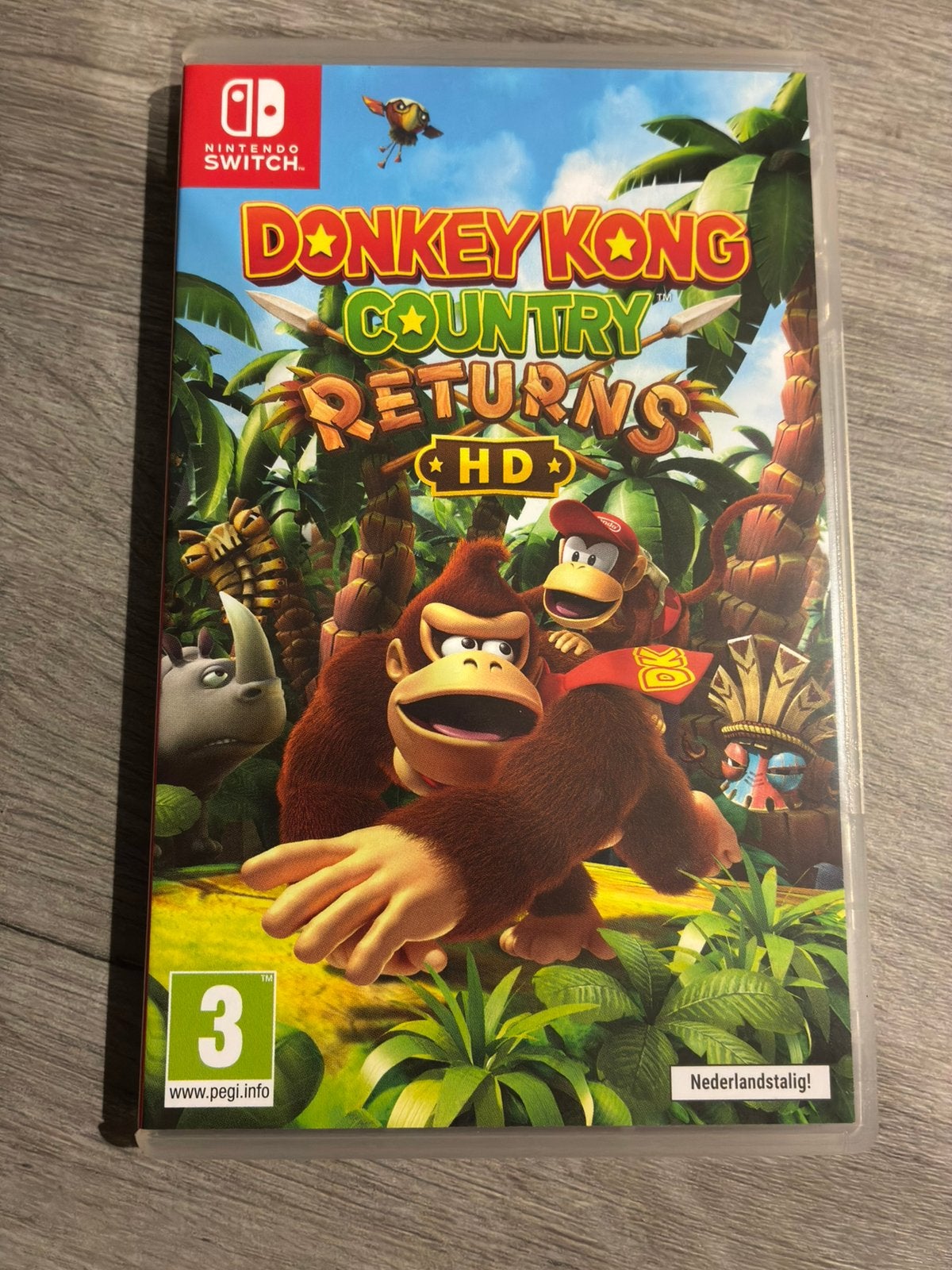 Donkey Kong Country Returns HD, Games en Spelcomputers, Games | Nintendo Switch, Ophalen of Verzenden, Zo goed als nieuw