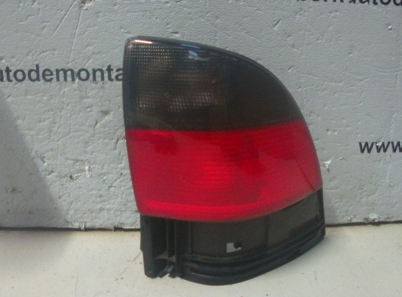 ACHTERLICHT RECHTS Saab 9-5 Estate (YS3E) (4564-464), Auto-onderdelen, Saab-de-info@saabgroup.com, Saab Deutschland GmbH, Saab