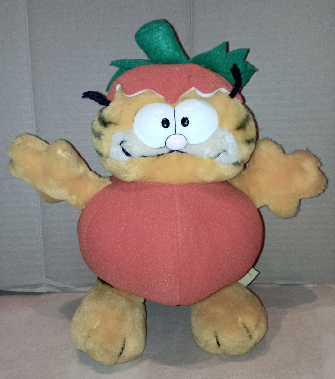 🎃Vintage Knuffel Garfield - Halloween collectorsitem (1981), Verzamelen, Ophalen of Verzenden, Zo goed als nieuw, Film, Gebruiksvoorwerp