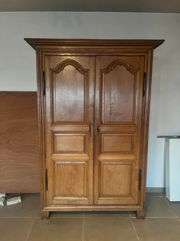 Oude kast, Antiek en Kunst, Antiek | Meubels | Kasten, Ophalen