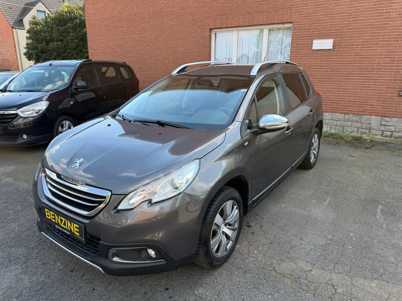 Peugeot 2008 Style Navi / Cruise / Garantie, Autos, Argent ou Gris, Achat, Euro 6, Entreprise