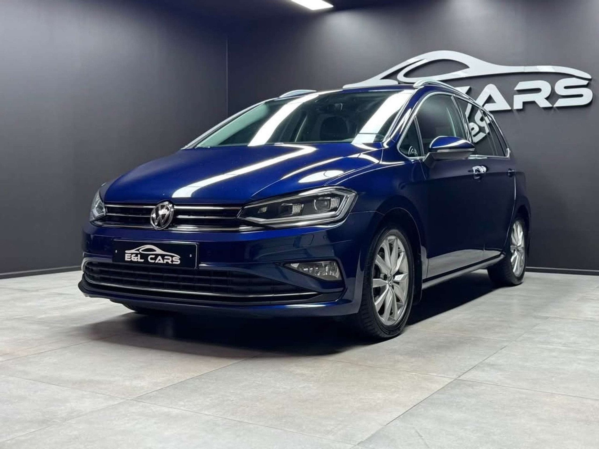 Volkswagen Golf Sportsvan Golf Sportsvan 1.5 TSI DSG *12 moi, Automaat, 4 cilinders, Blauw, Alcantara