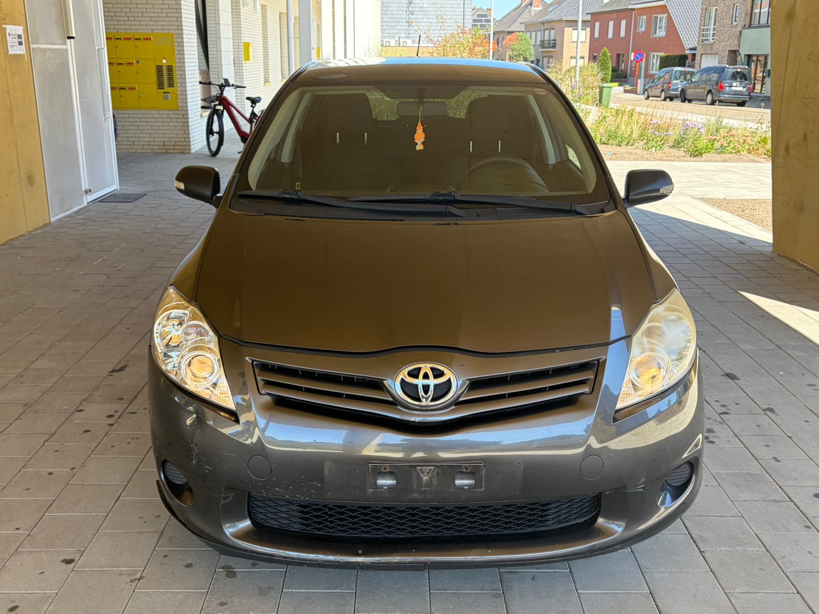 Toyota Auris Gekeurd VVK 2012 – 104.500 km – 6 versnellingen, Auto's, Toyota, Particulier, Auris, Benzine, 5 deurs, Handgeschakeld