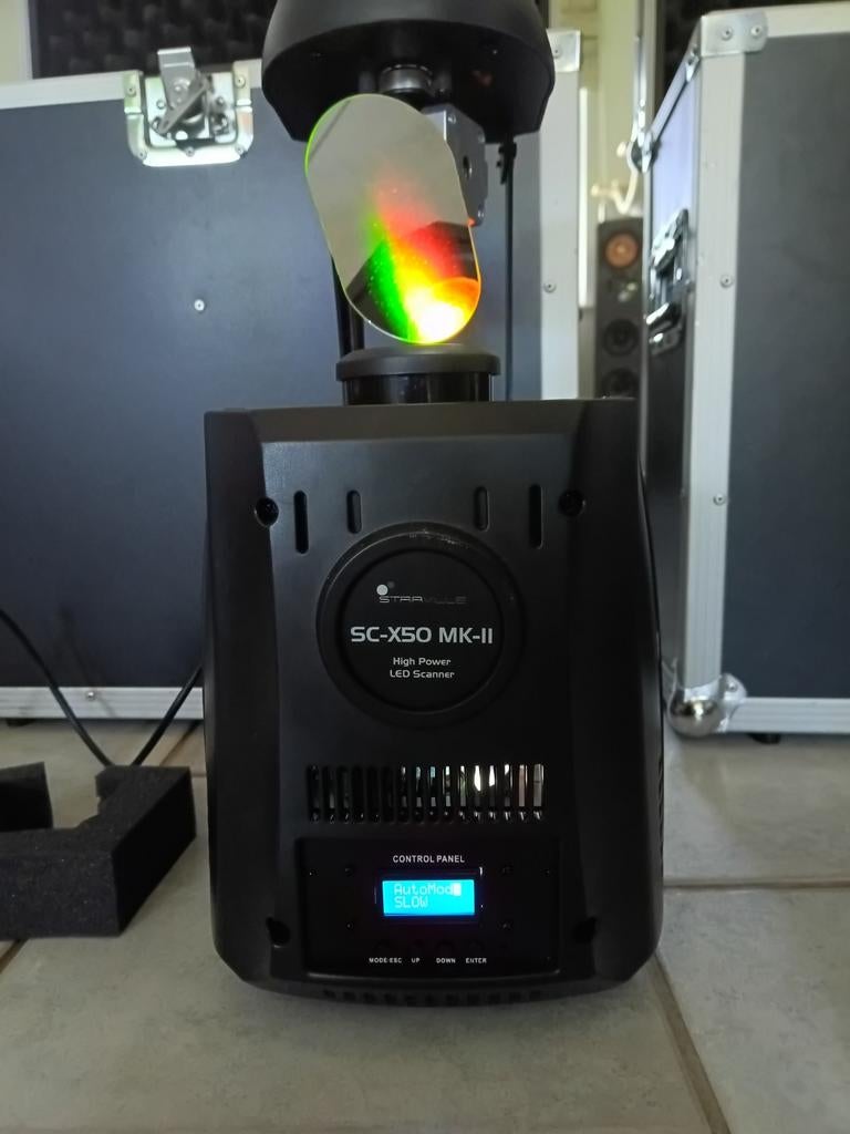 2x Scanner Stairville SC X50 MK2 - 50w led, dmx, Musique & Instruments, Lumières & Lasers, Comme neuf, Lumières, Commande sonore