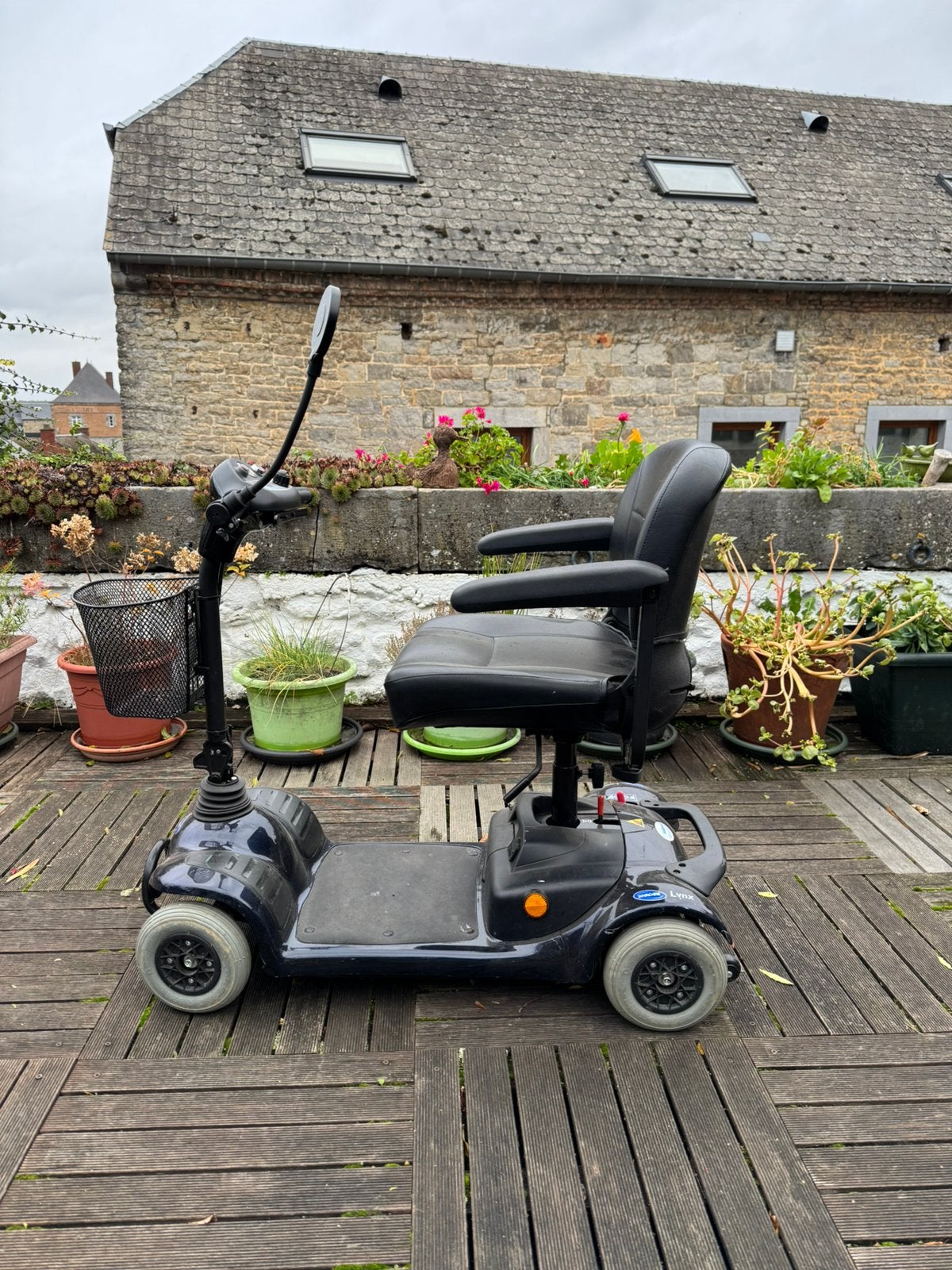 Scooter électrique Invacare Lynx 4 roues – bleu foncé, Divers, Enlèvement