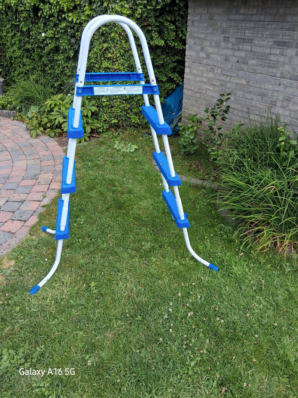 Zwembadtrap, Tuin en Terras, Ophalen, Zo goed als nieuw