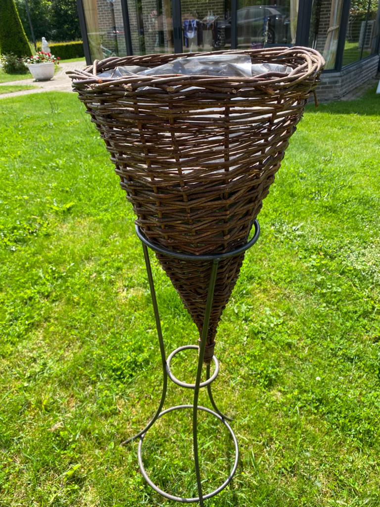 Plantenstaander, Tuin en Terras, Ophalen, Gebruikt