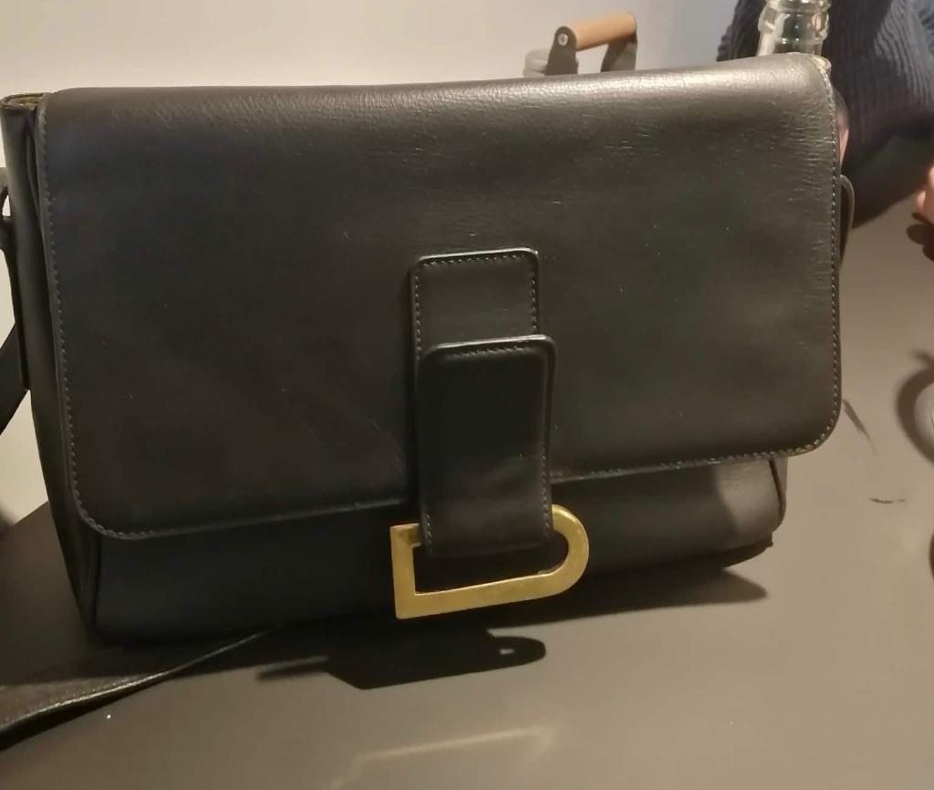 Delvaux Le Poirier, Overige merken, Zwart, Ophalen of Verzenden, Zo goed als nieuw