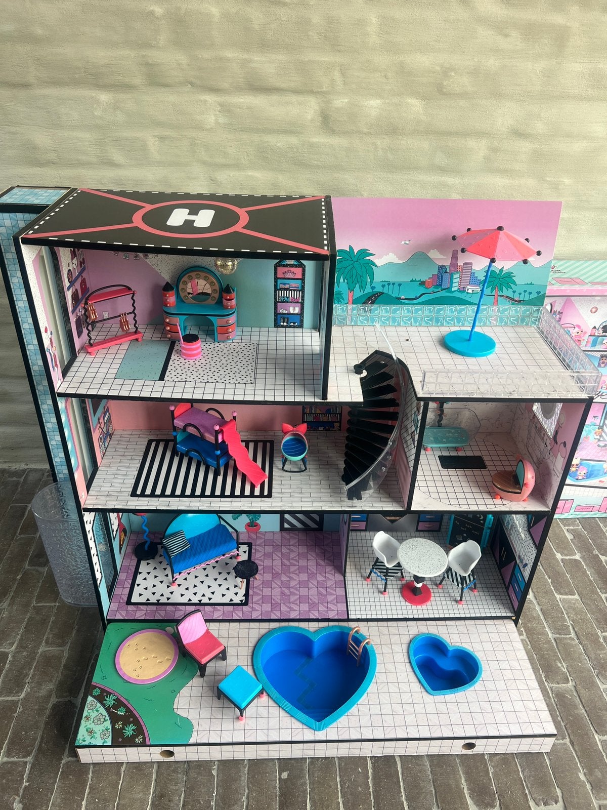LOL Surprise huis en poppen, Ophalen, Gebruikt, Poppenhuis