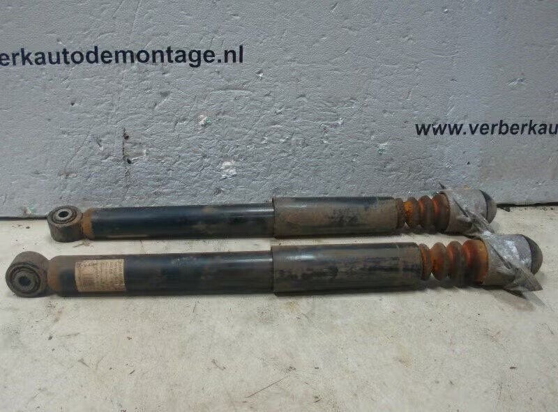 SCHOKBREKERSET ACHTER Volkswagen Golf Plus (5M1 / 1KP), Berliner Ring 2 38440 Wolfsburg, DE, Enlèvement ou Envoi, Volkswagen, Volkswagen AG