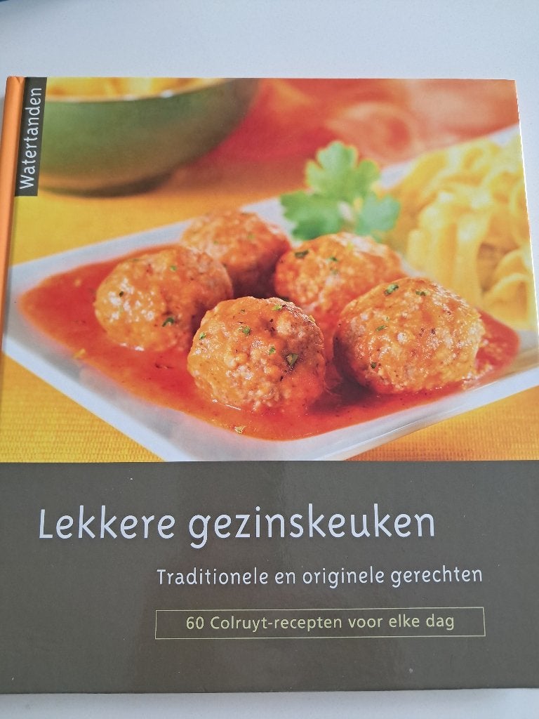 Colruyt kookboeken per thema, Gelezen, Ophalen of Verzenden, Hoofdgerechten, Colruyt