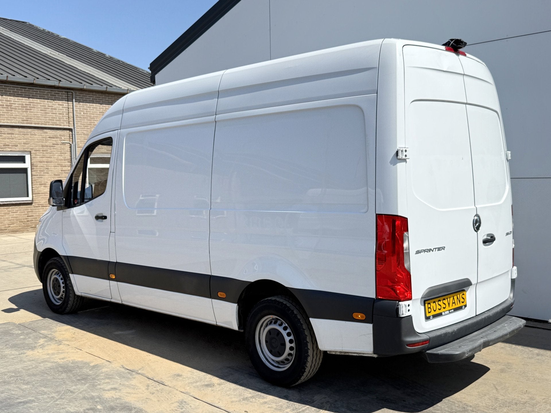 Mercedes-Benz Sprinter 315 1.9 CDI Automaat L2H2 Climate con, Auto's, Automaat, Gebruikt, 4 cilinders, Wit