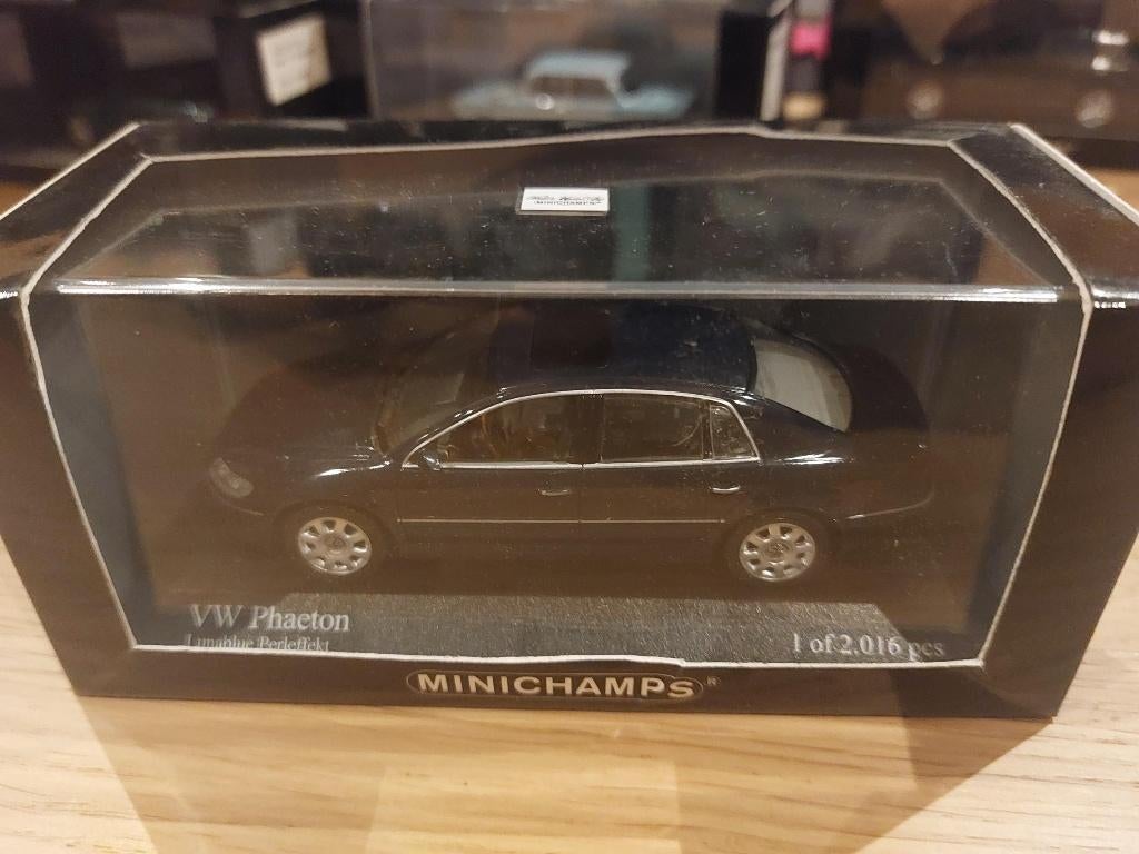 Minichamps VW Phaetom blue metallic 1/43, Enlèvement ou Envoi, Neuf, Voiture, MiniChamps