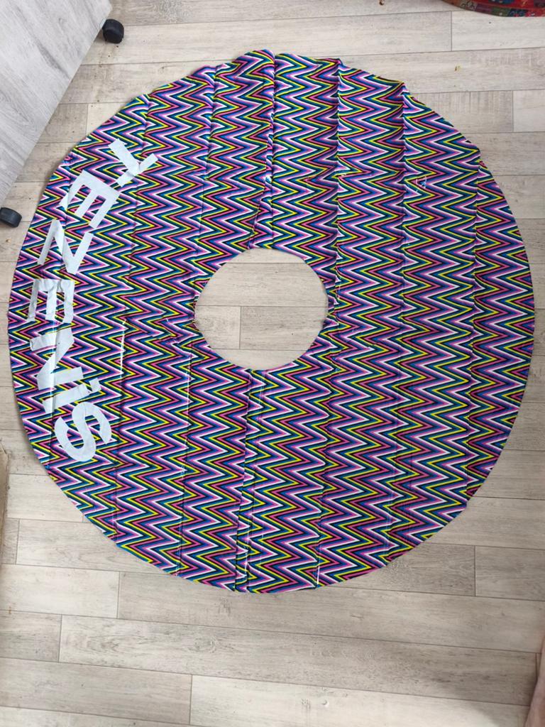 Vend bouée gonflable géante neuve pour enfant, Envoi