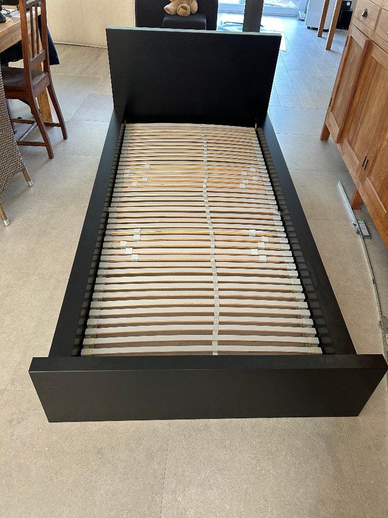 Bed 200 x 90 met lattenbodem, 90 cm, Une personne, Enlèvement, Utilisé