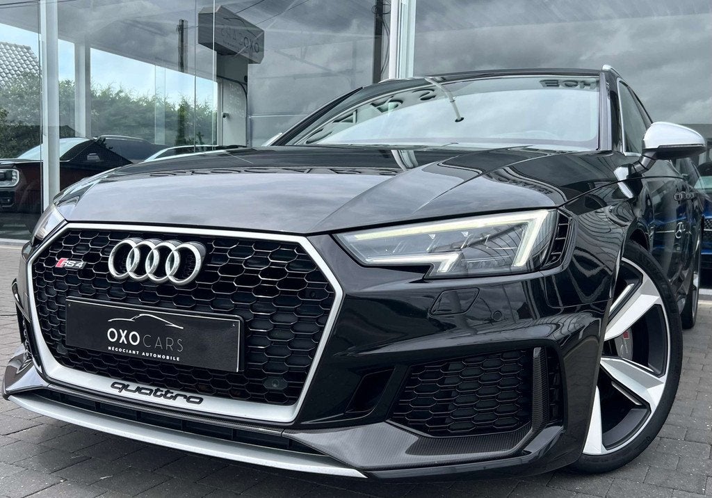 Audi RS4 2.9 V6 TFSI Quattro 450CV / PACK CARBONE / FREINS C, Auto's, Audi, Automaat, Gebruikt, Zwart, Leder