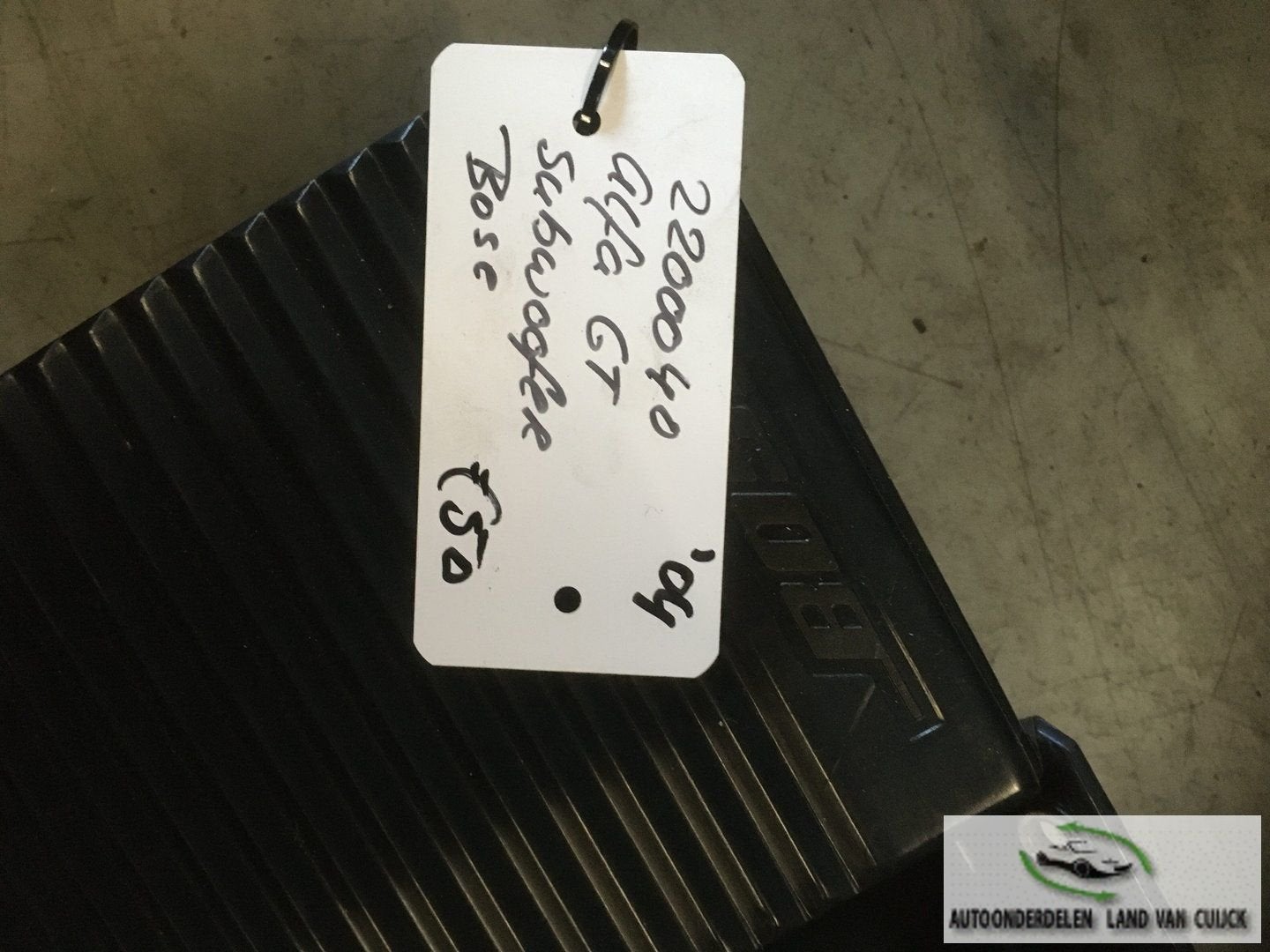 Alfa Gt Subwoofer merk Bose bwjr2004, Auto diversen, Gebruikt, -, -, Ophalen of Verzenden