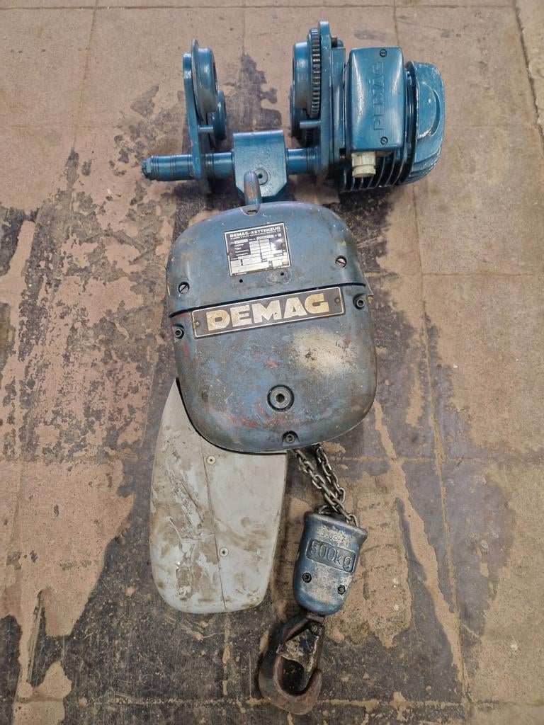 Palans DEMAG 500KG, Ophalen