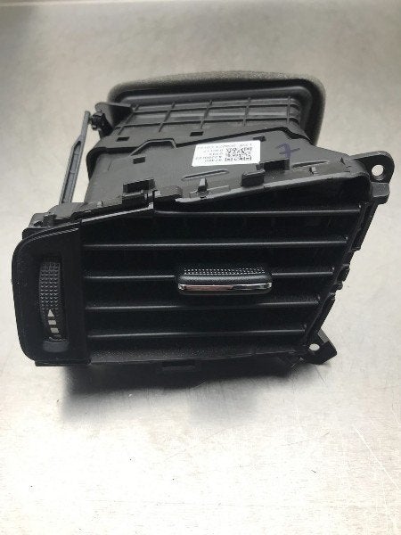 DIVERSEN Kia Cee'd Sportswagon (JDC5) (|97480|A2200LEF|), Gebruikt, Kia