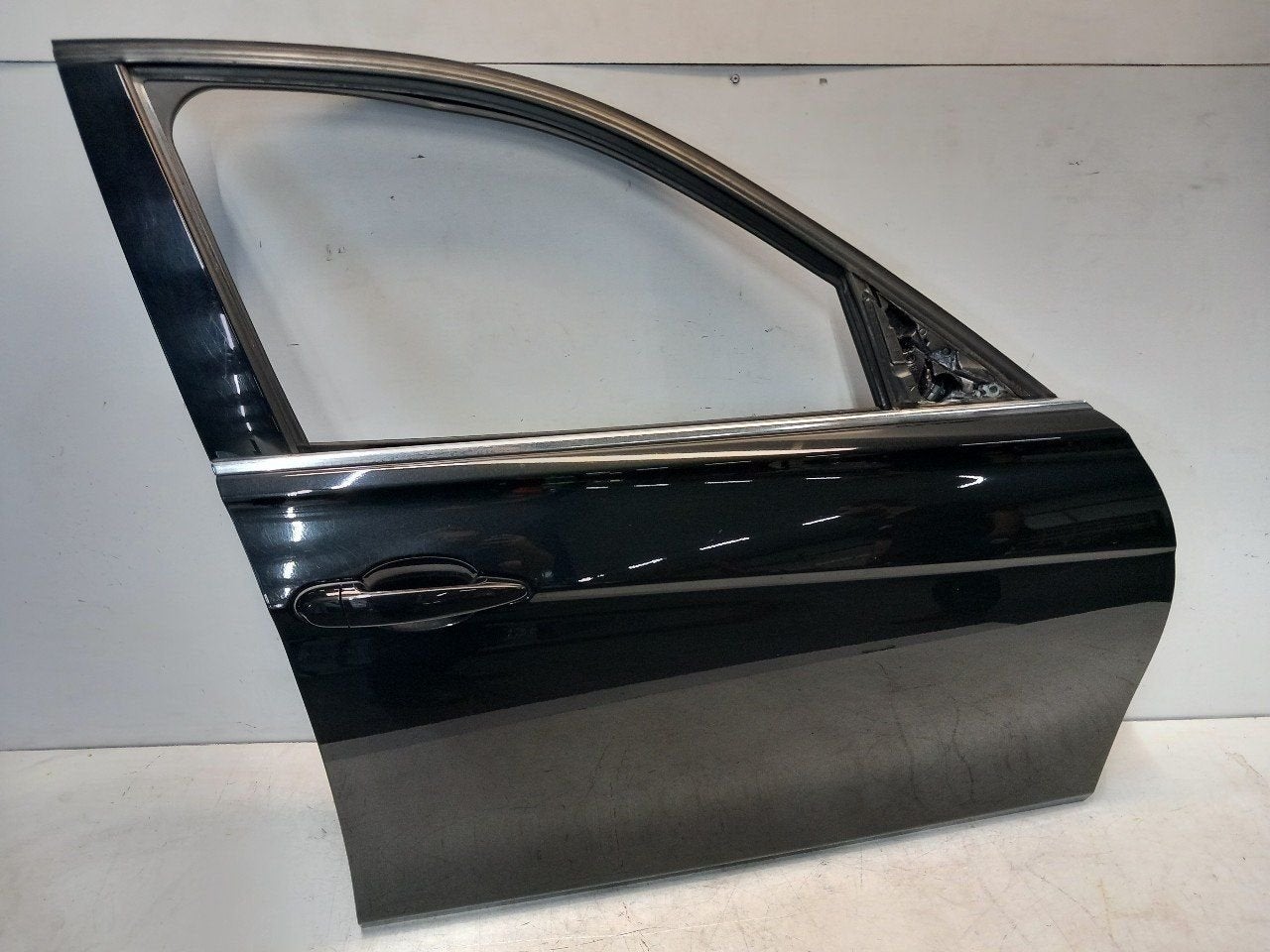 Portier rechts voor BMW 3 serie, BMW, Onderdelen@venauto.nl, Van der Ven Autorecycling B.V., Ettenseweg 76, 4706 PB Roosendaal, The Netherlands