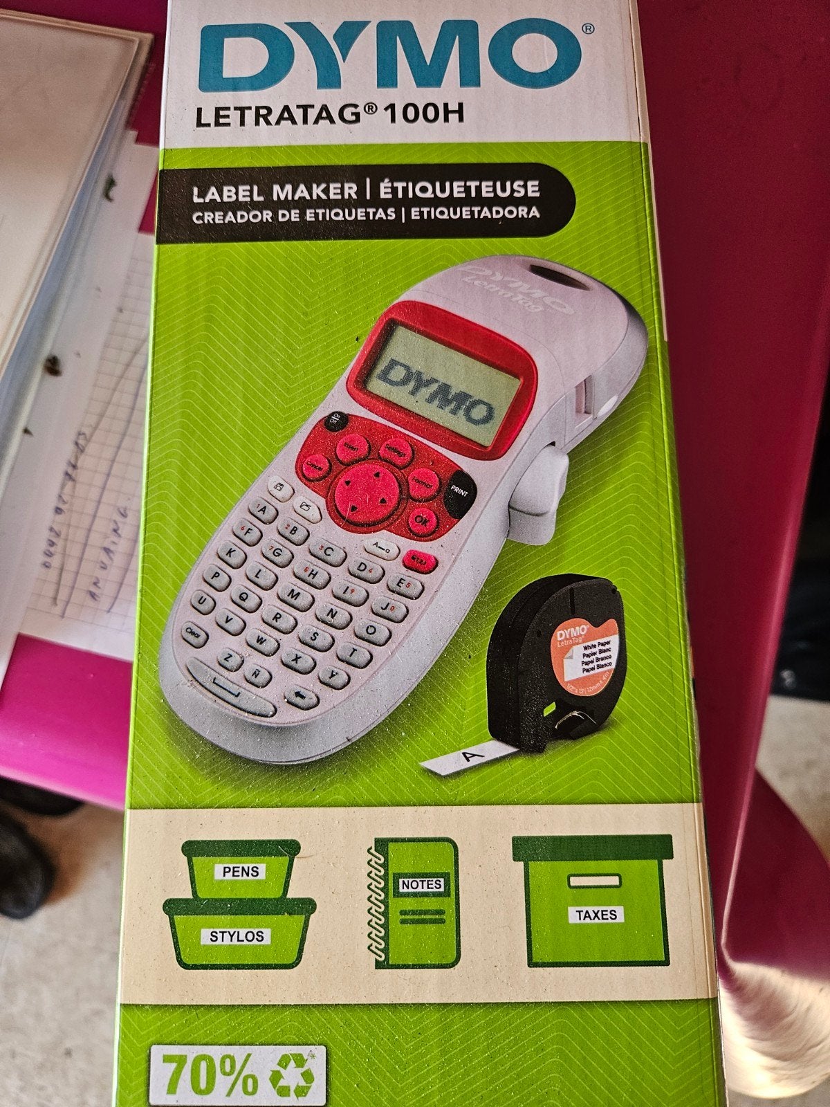 Dymo letratrag 100h in roze met nieuwe cartridge, Computers en Software, Ophalen, DYMO, Nieuw, Azerty