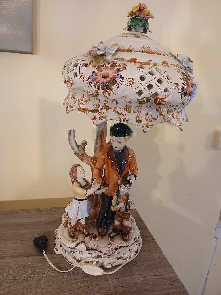Vintage italiaanse porseleinen figuur lamp Bassano., Antiek en Kunst, Ophalen