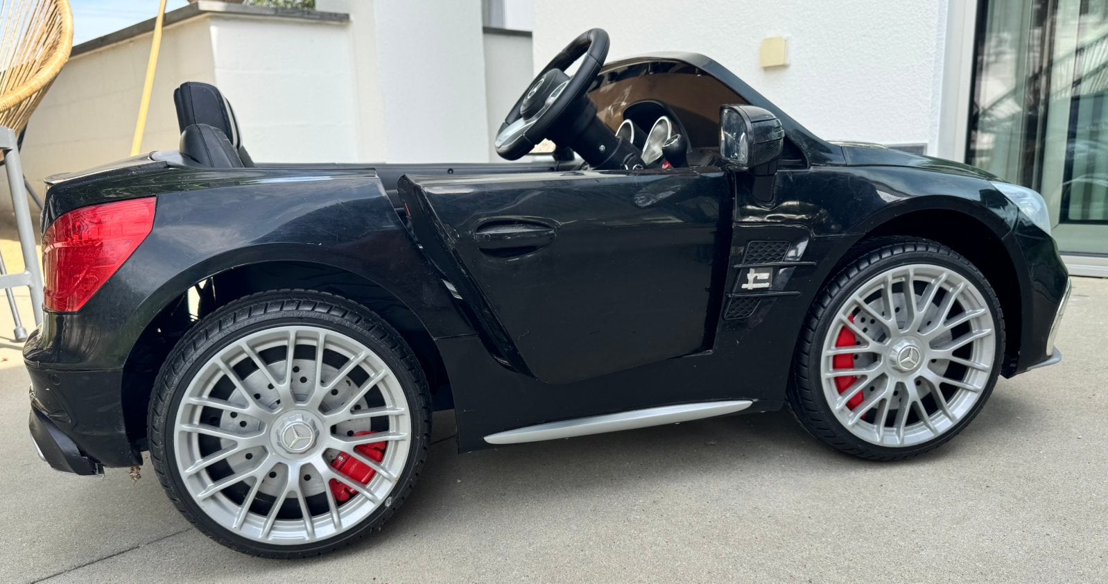 Kinderauto Mercedes-Benz L65 AMG Zwart 12V, Kinderen en Baby's, Gebruikt