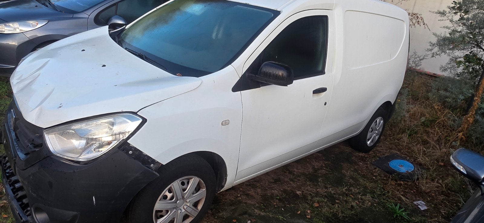 dacia dokker met schade benzine., Auto's, Euro 5, Particulier, Dokker, Airbags