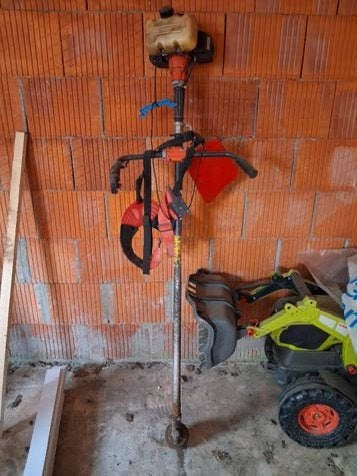 Oud kapot tuin gereedschap gezocht, Enlèvement ou Envoi, Comme neuf