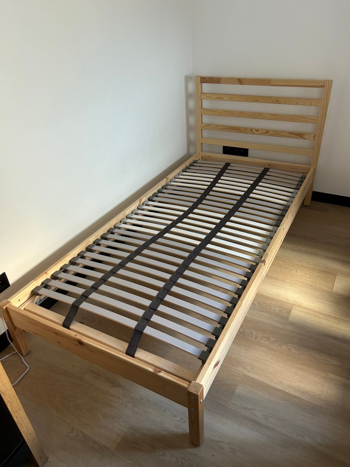 IKEA TARVA bed +/ mattress +/ slatted bed base, Enlèvement, Comme neuf