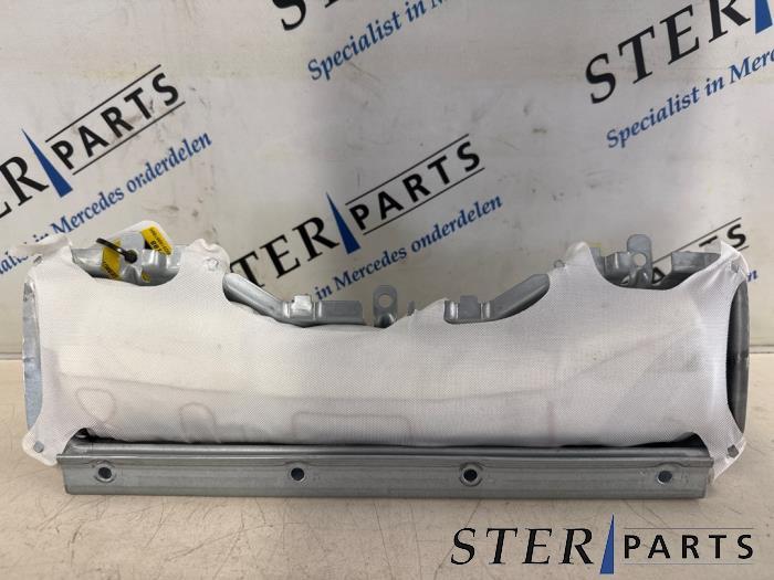 Airbag genou d'un Mercedes CLS-Klasse, 3 mois de garantie, Utilisé, -, -
