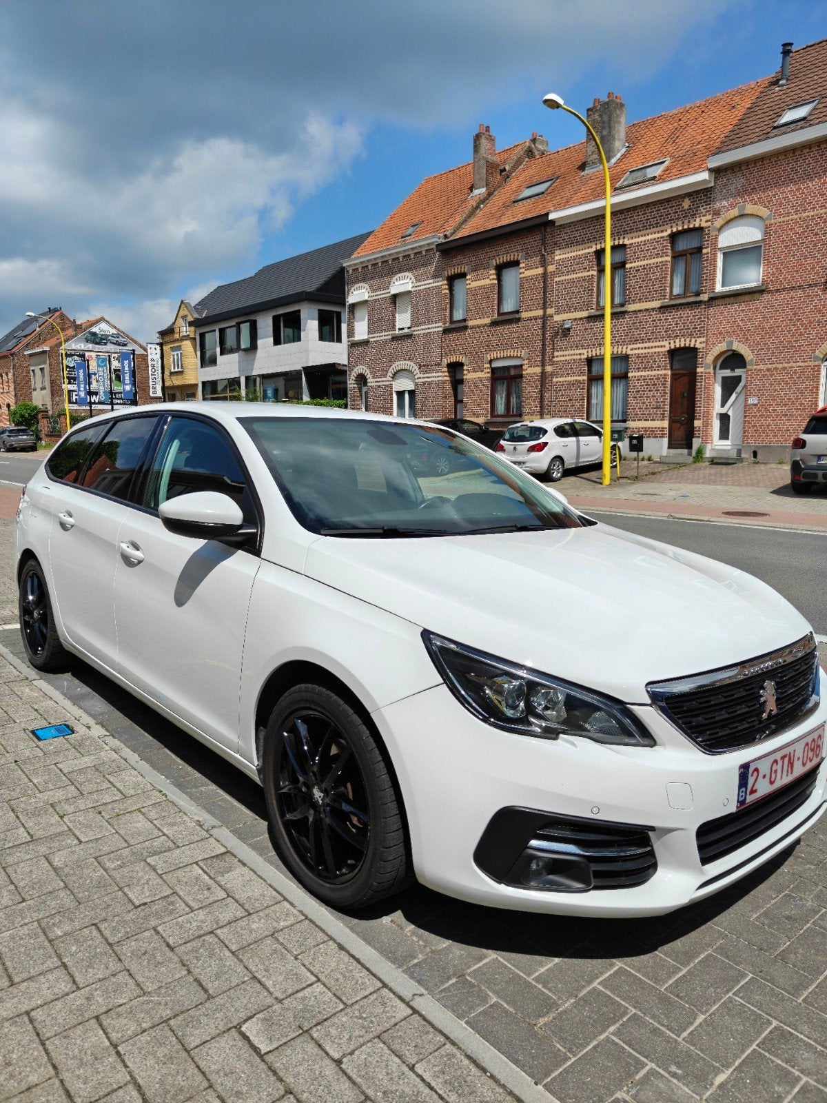 Peugeot 308  FACELIFT BENZINE, Auto's, Voorwielaandrijving, 1250 kg, 1199 cc, Wit