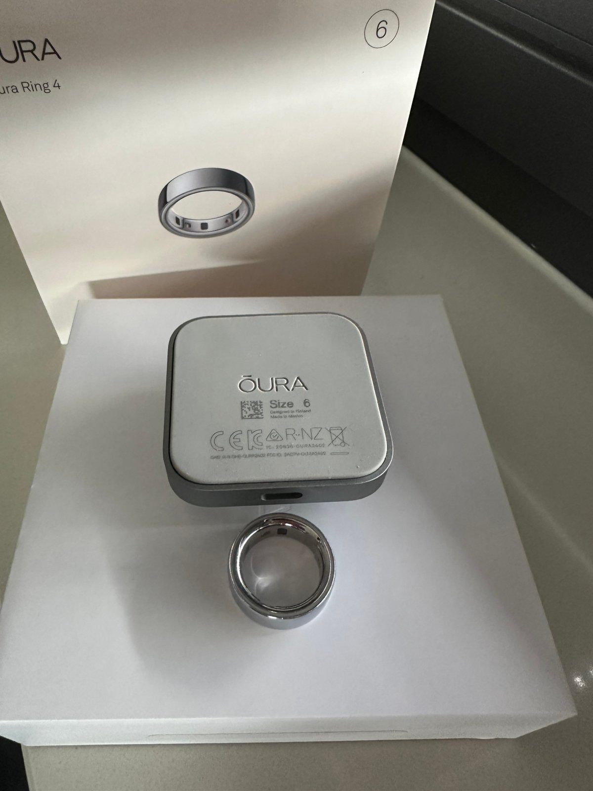 Oura ring 4 maat 6 - zilver, Maison & Meubles, Sonnettes, Utilisé, Envoi