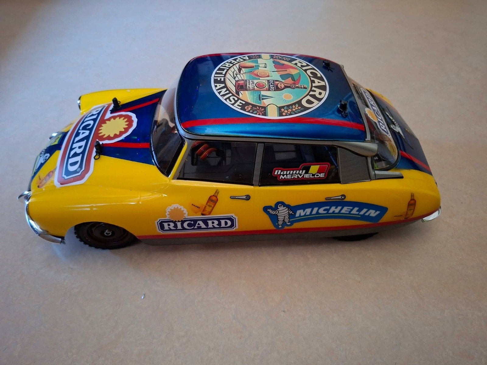 NIEUW ,Tamiya MF-01X Citroën DS21 STUNTPRIJSJE 80€, Elektro, Nieuw, Ophalen of Verzenden, Schaal 1:10