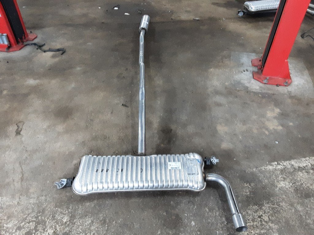 LIGNE D'ECHAPPEMENT COMPLETE BMW 2 serie Gran Tourer (F46), Utilisé, BMW