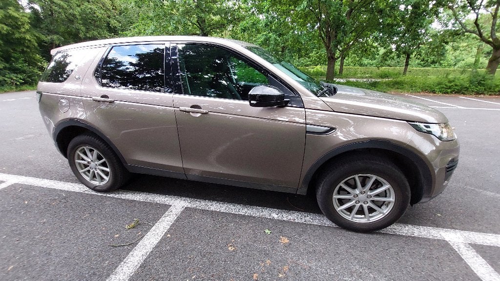 Land Rover Discovery Sport, Auto's, Bruin, Leder en Stof, Particulier, Dealer onderhouden