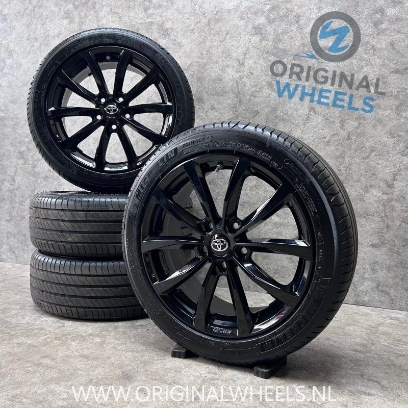 17 inch originele velgen + zomerbanden Toyota Auris, Autos : Pièces & Accessoires, Neuf, Pneus et Jantes, Pneus été, -