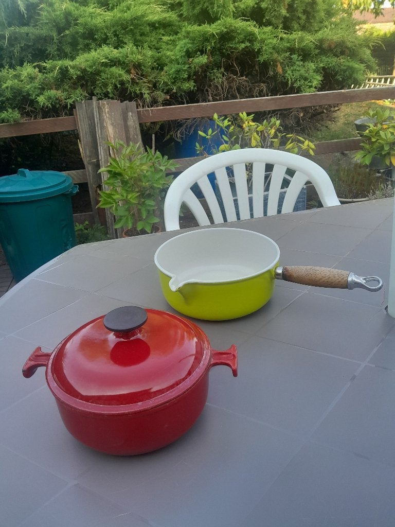 Le Creuset Kookpot van 17 cm of Caquelon met houten handvat, Antiek en Kunst, Ophalen of Verzenden