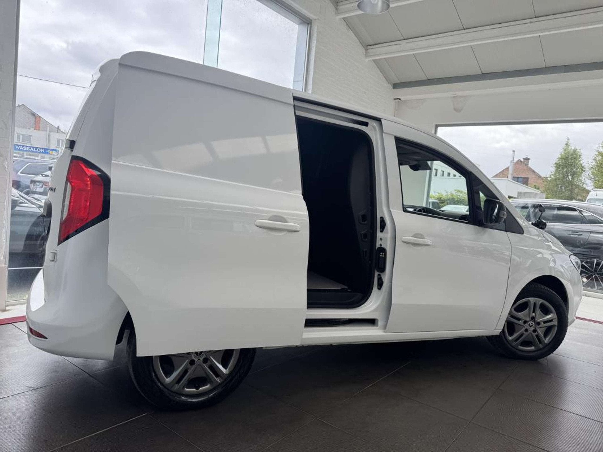 Mercedes-Benz Citan 110CDI BVA 1ÈRE MAIN 16521€HT TVA RÉ, Autos, Achat, 4 portes, Entreprise, 2 places