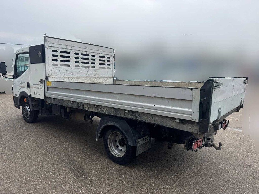 2011 Nissan Cabstar kipper - functioneel, Gebruikt, Bedrijf, Euro 4, Te koop