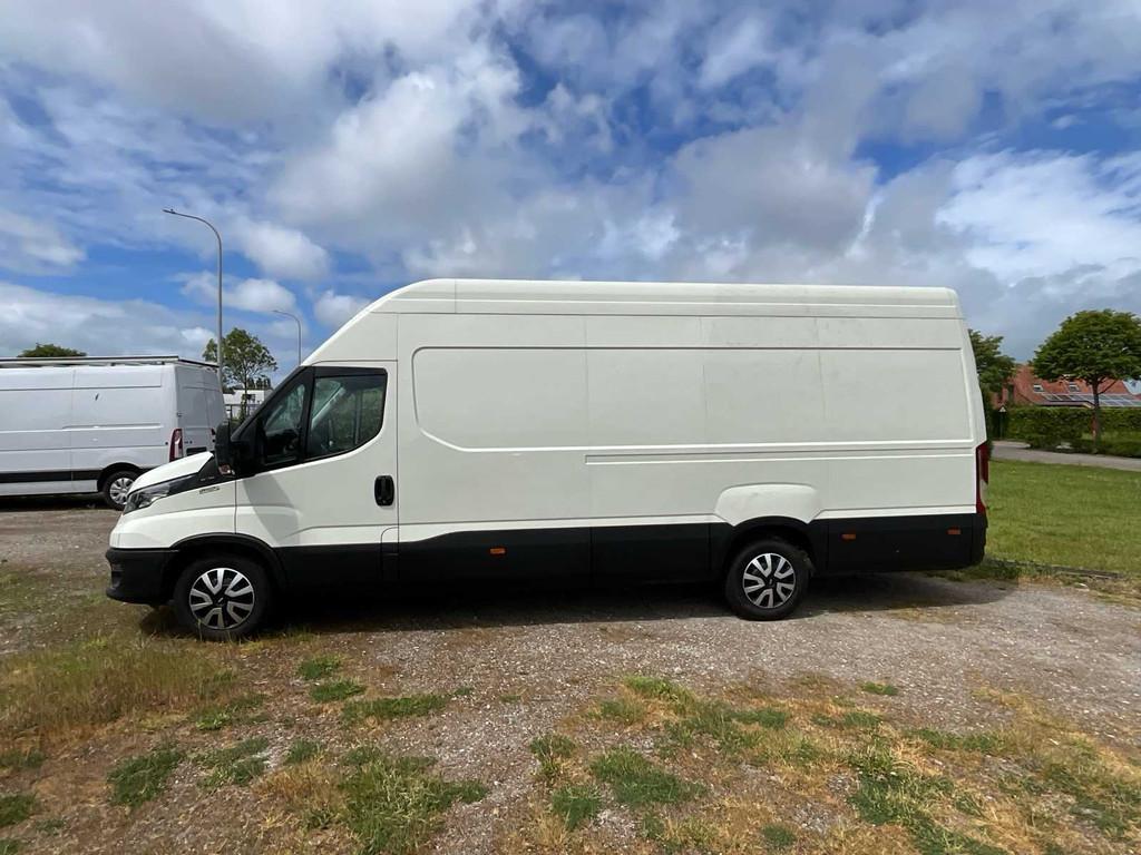 DAILY 35S16 Lichte vrachtwagen IVECO, Auto's, Overige merken, Gebruikt, Euro 6, Bedrijf