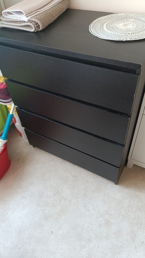 IKEA dressoir zwart - Urgent, Huis en Inrichting, Ophalen, Nieuw, 50 tot 100 cm, 3 of 4 laden