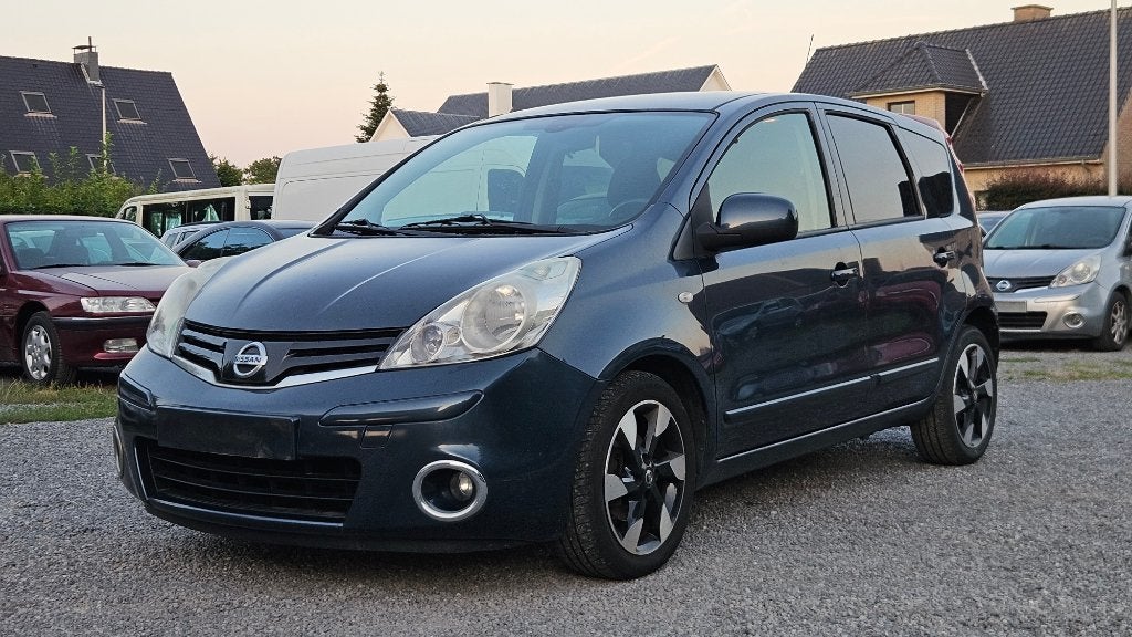 Nissan Note 1,4 Benzine-2013-Airco, Bedrijf, Handgeschakeld, Euro 5, https://public.car-pass.be/vhr/9b3159ed-6ba5-43c1-8b8f-aecc9a15f47d