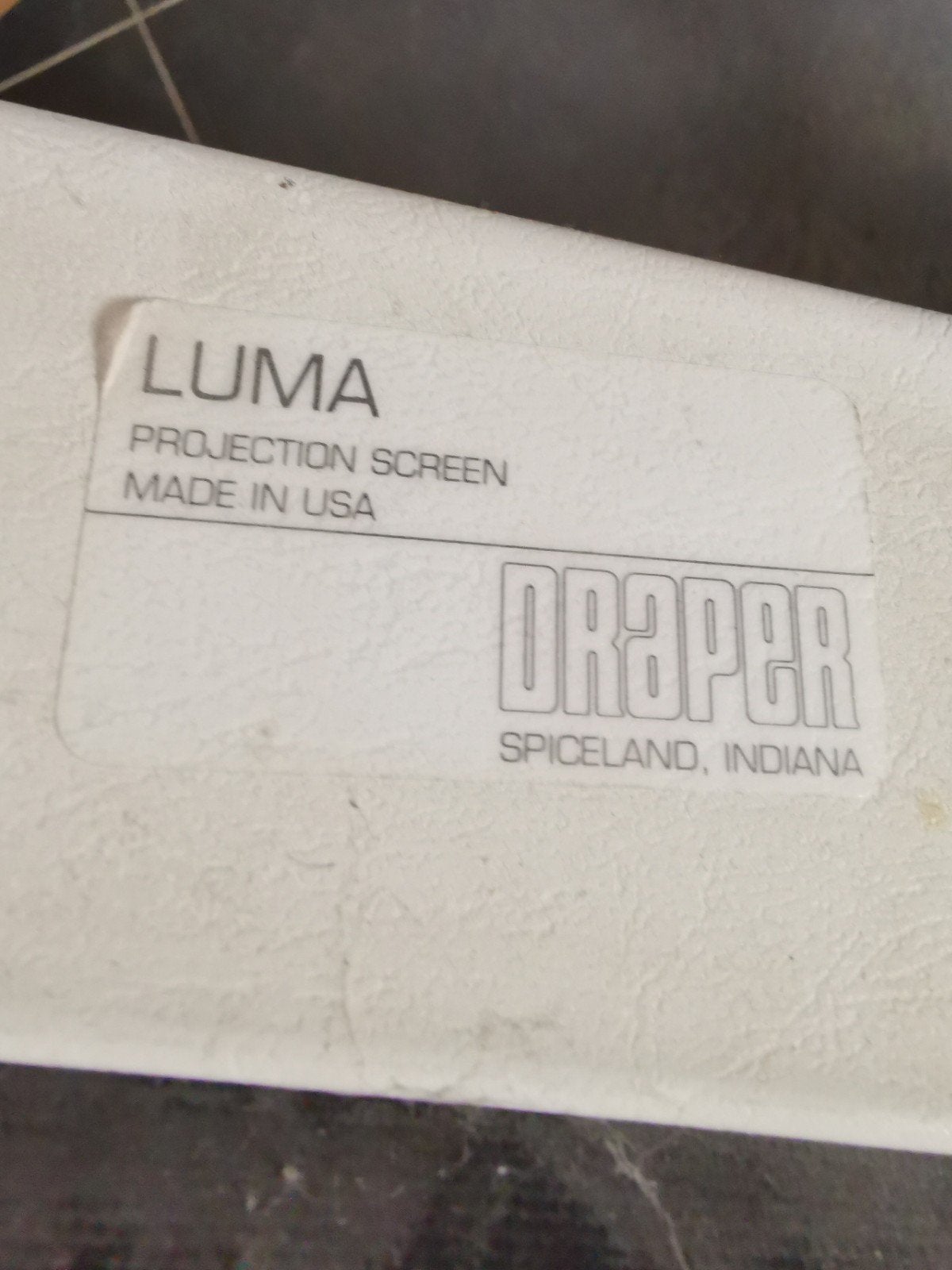 Ecran Draper luma spiceland, Ophalen