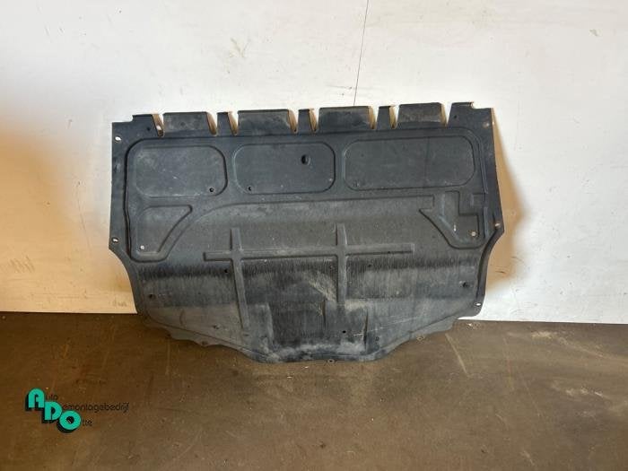 Plaque de protection moteur d'un Volkswagen Polo (Polo 09-), Autos : Pièces & Accessoires, Volkswagen, -, 3 mois de garantie, Utilisé