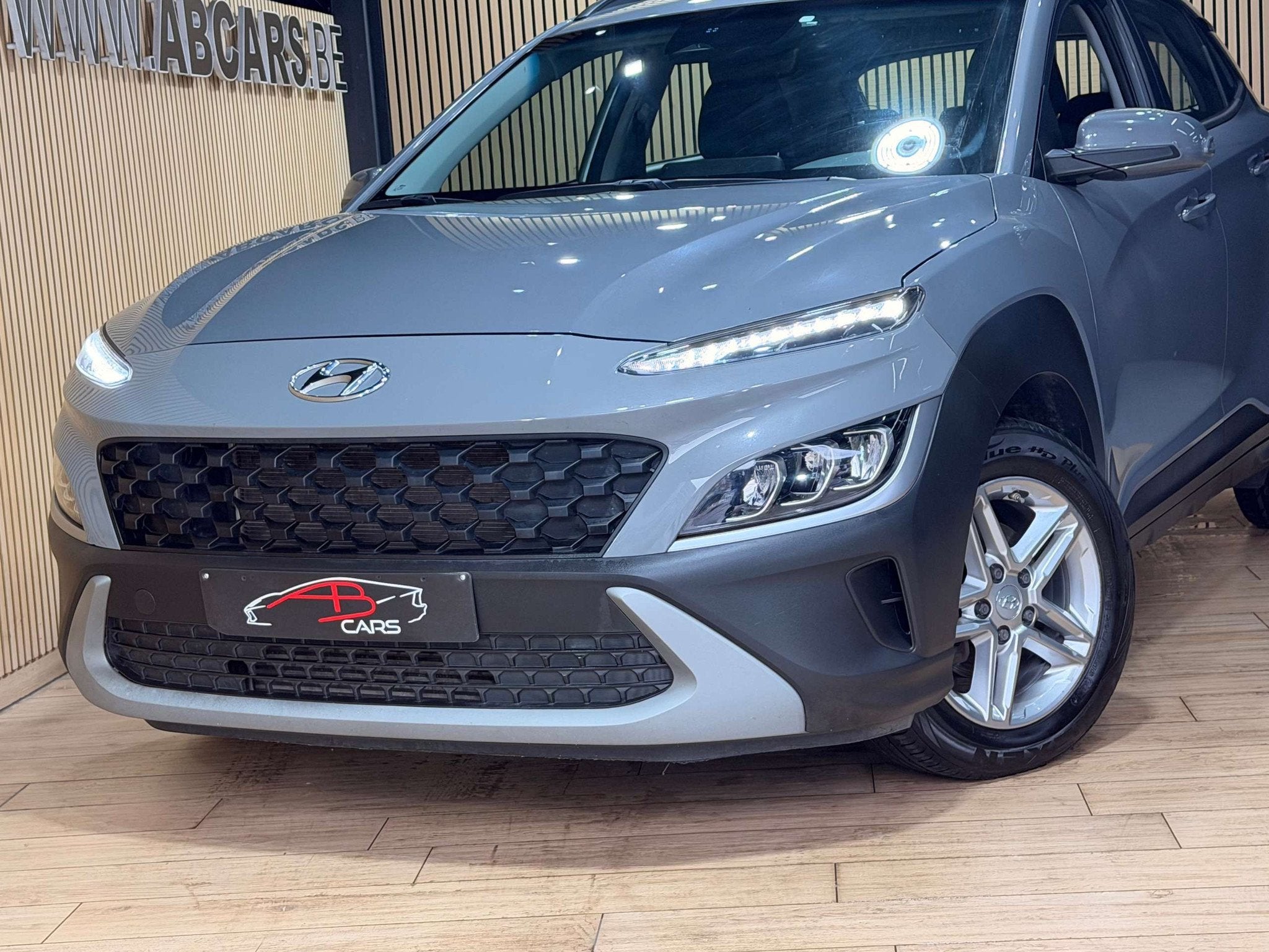 Hyundai KONA 1.0 T-GDi Twist * GARANTIE 12 MOIS * 1ER PROP *, Autos, Achat, 998 cm³, Euro 6, Entreprise